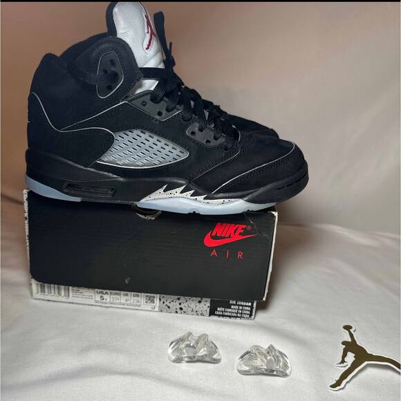 Size 5 - Nike Air Jordan 5 Retro OG GS Black Metallic Reimagined Men's Shoes - Picture 1 of 10